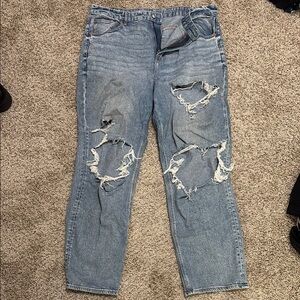 Women’s Blue Distressed Jeans